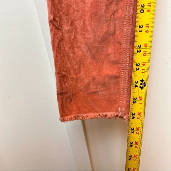 We The Free People Pink Coral Corduroy Jeans Size 27 Bohemian Raw Hem Skinny 70s - Picture 7 of 9